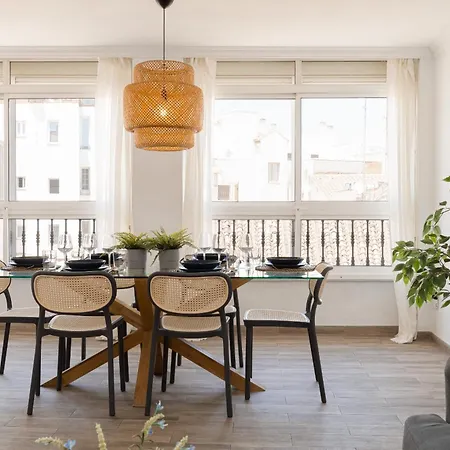 Apartment C103 - Sunny Terrace, Old Town Views *