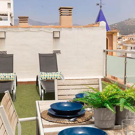 C103 - Sunny Terrace, Old Town Views Apartment Malaga